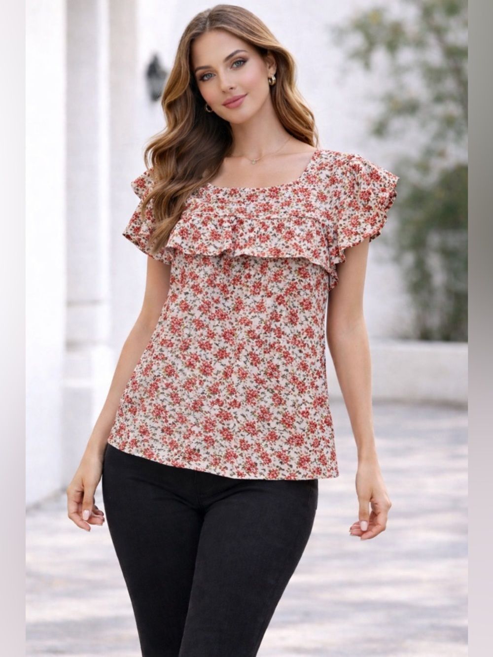 Monteau Los Angeles Floral Pattern Flowy Top Sz L NWOT